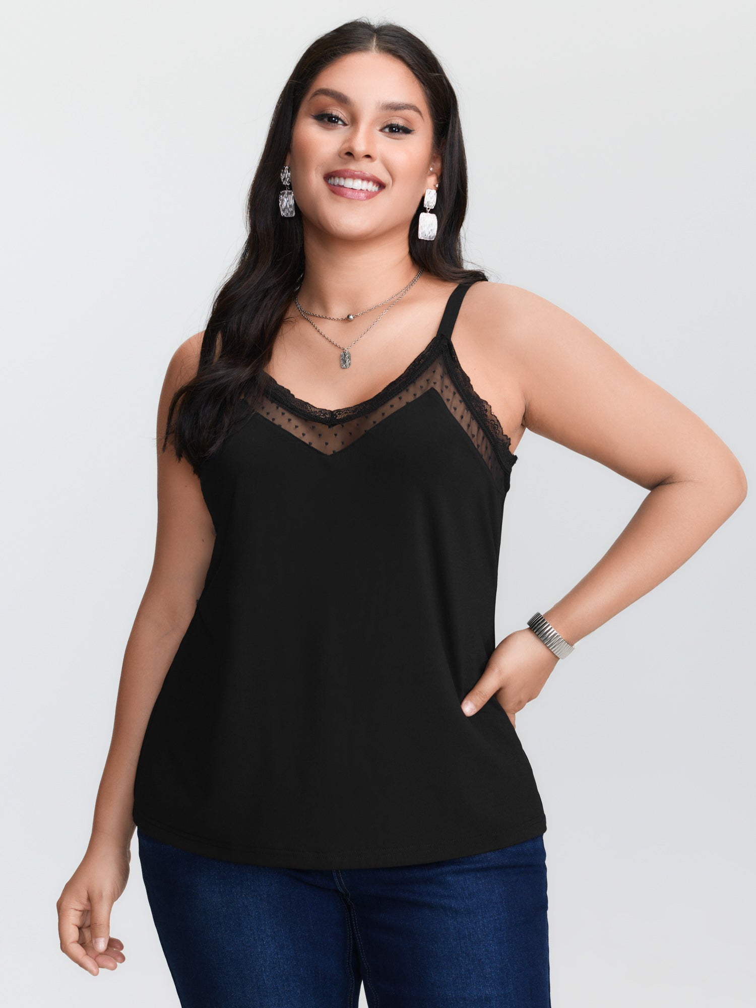 Zwarte, gebreide top in plusma - Lace Trim Cami recensie en prijs