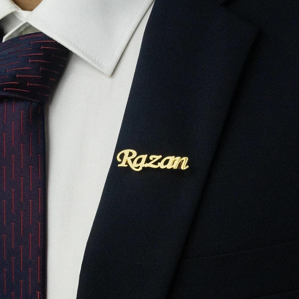 Gepersonaliseerde naam broche  - Women Fashion Dress Names recensie en prijs